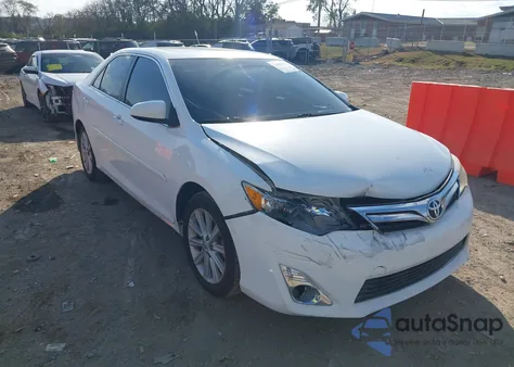 2012 Toyota Camry Xle z USA, uszkodzony, nr VIN 4T1BF1FK5CU179814